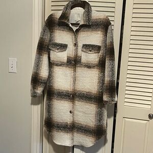Plaid Button-Up Women's Jacket